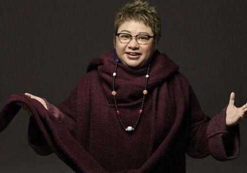 爆料韩红的拳击手视频,揭秘明星私下健身生活  第2张